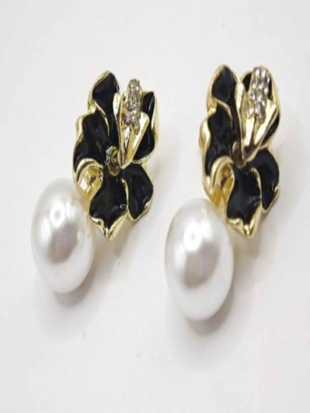 SAPRAA TRENDS Gold-Plated & Black Copper Floral Earrings-picture-40