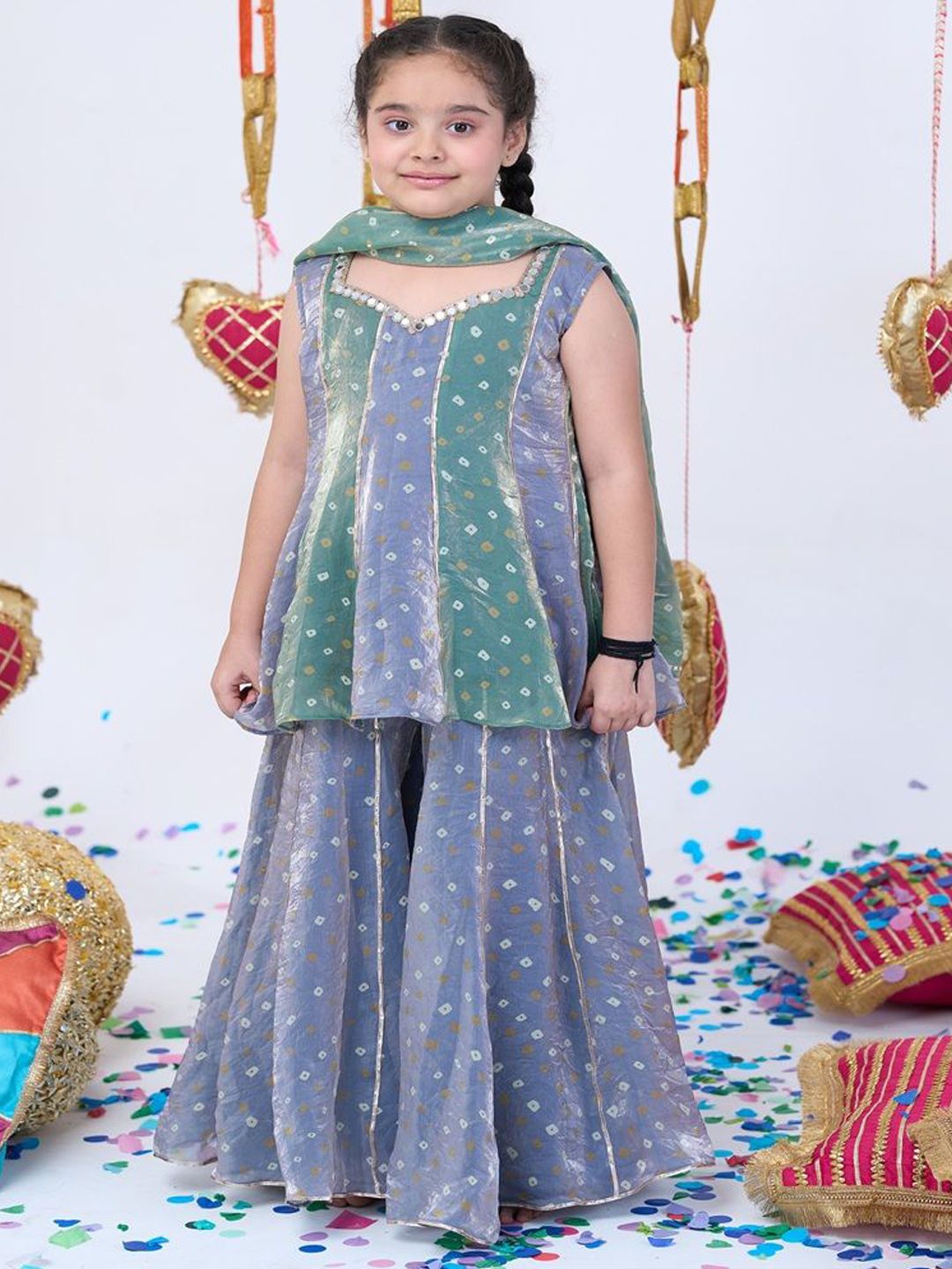 Vivedkids Girls Tissue Sleeveless Kurta Set-picture-29