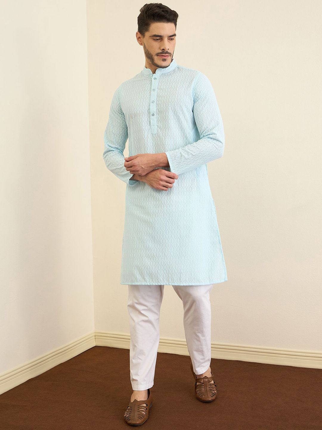 House of Pataudi Floral Embroidered Thread Work Mandarin Collar Cotton Straight Kurta-picture-23