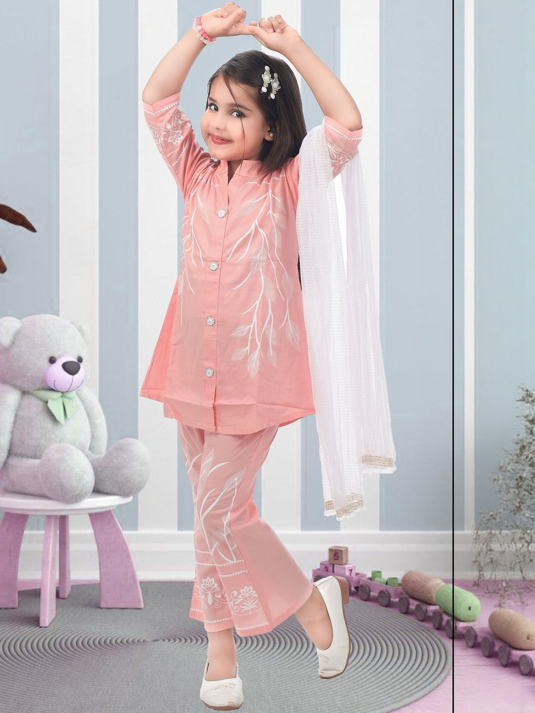 Smuktar Garments Girls Floral Printed Regular Pure Cotton Kurta with Trousers & Dupatta-picture-25