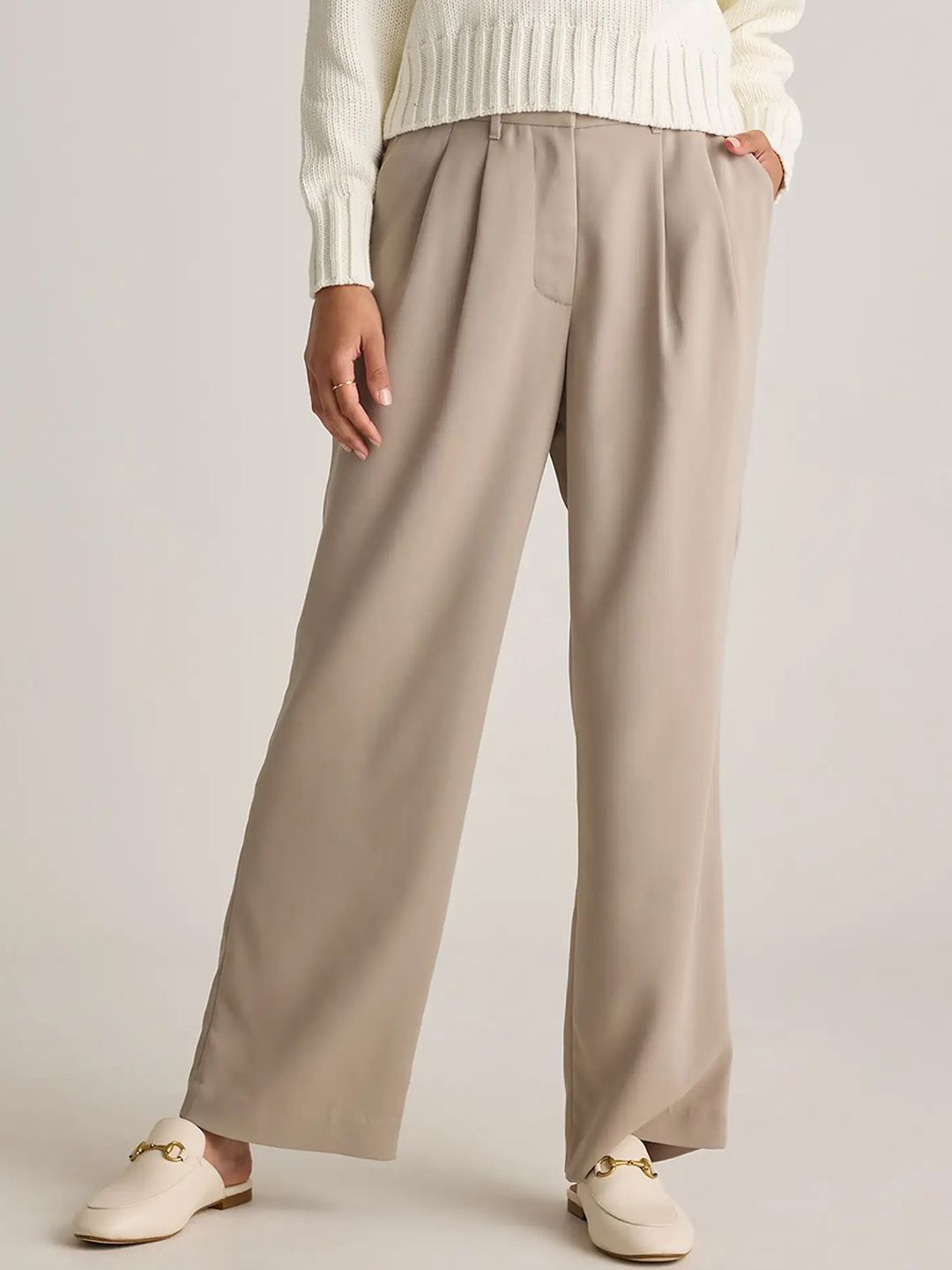 FNOCKS Women Relaxed Straight Leg Regular Fit Mid-Rise Pleated Parallel Trouser-picture-36