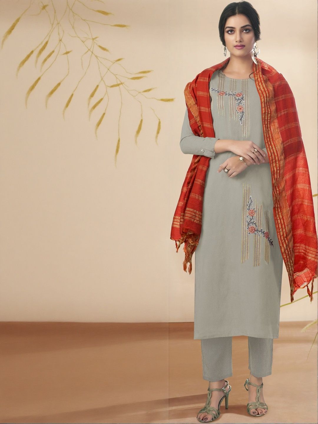 DIVASTRI Women Ethnic Motifs Embroidered Regular Thread Work Kurta with Trousers & With Dupatta-picture-12