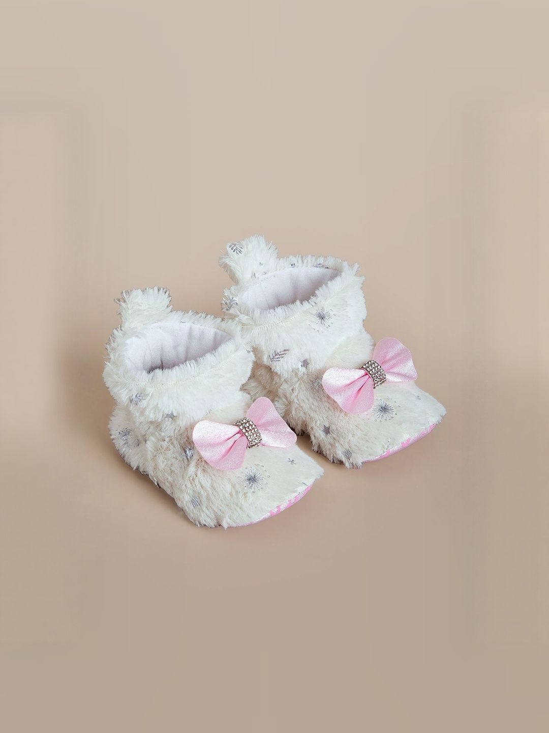 Hopscotch Girls Fluffy Bow Ankle Length Booties-picture-29