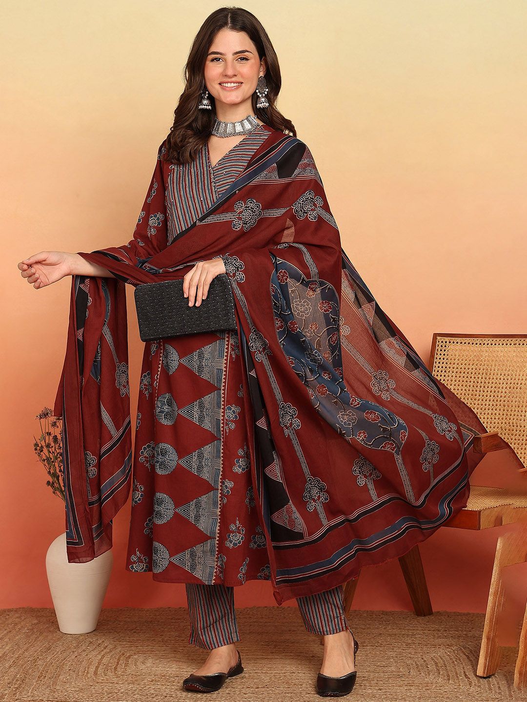 GULMEHAK Women Ethnic Motifs Printed Pure Cotton Kurta with Trousers & Dupatta-picture-25