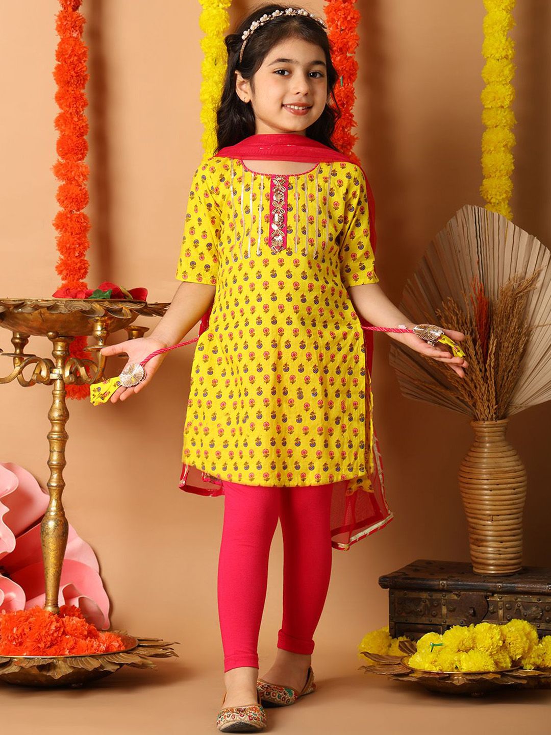 Sangria Girls Regular Pure Cotton Kurti Net