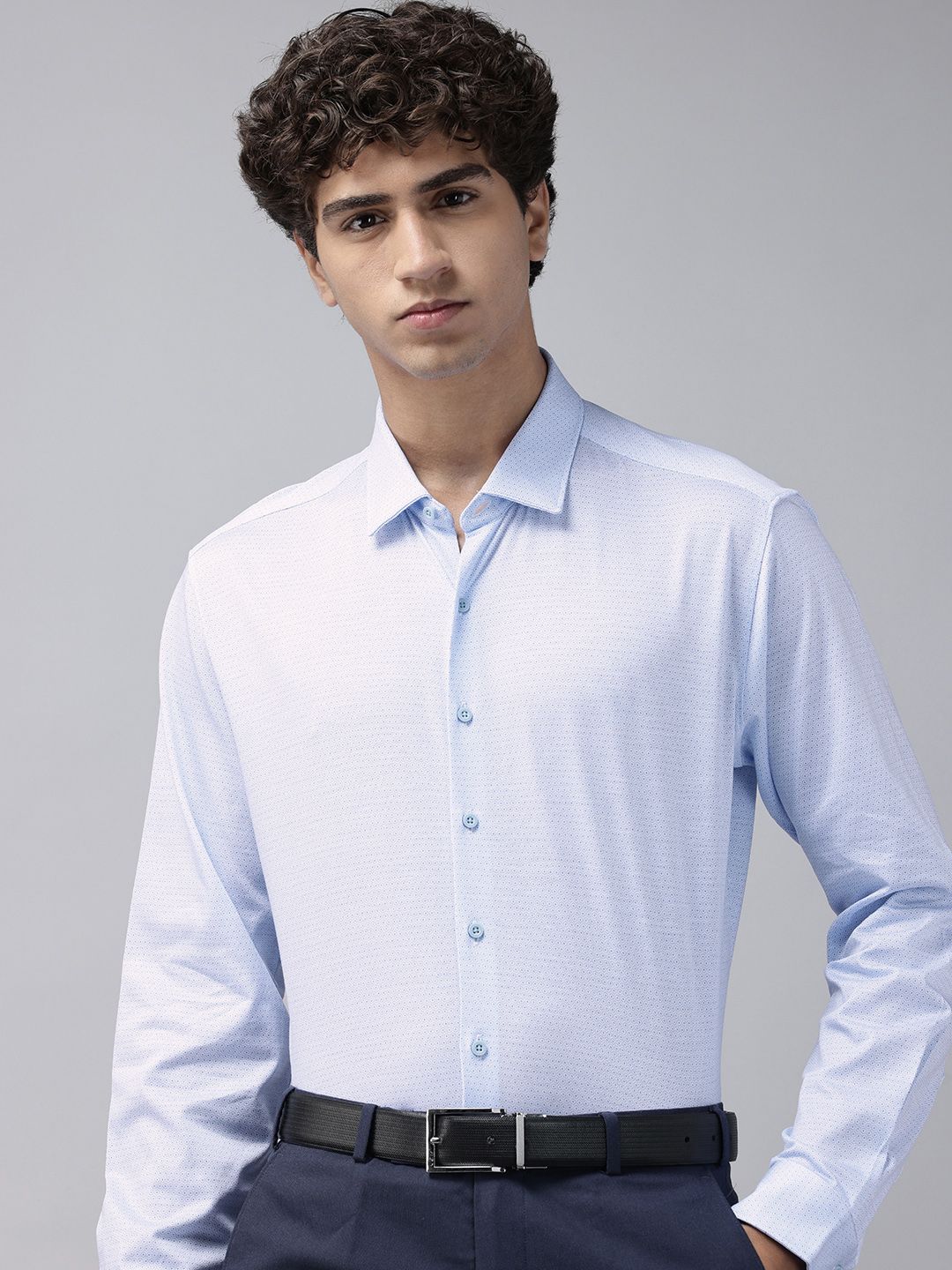 Van Heusen Slim Fit Micro Ditsy Printed Pure Cotton Formal Shirt-image-23