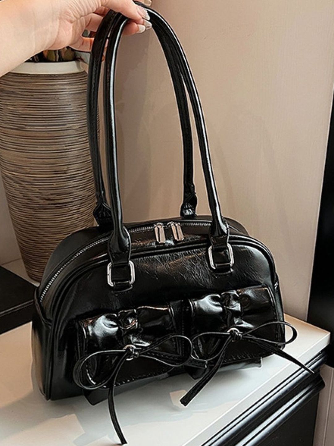 CORSICA Black Solid Regular Casual Shoulder Bag-picture-22