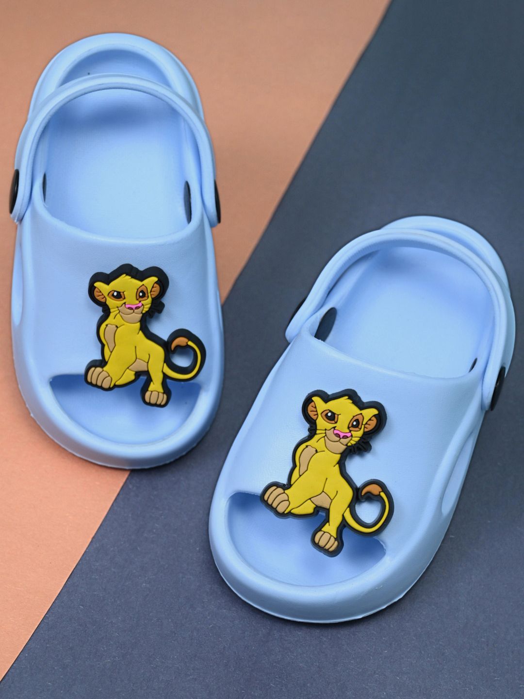 Disney By Yellow Bee Boys Lion King Self Design Rubber Clogs-picture-42