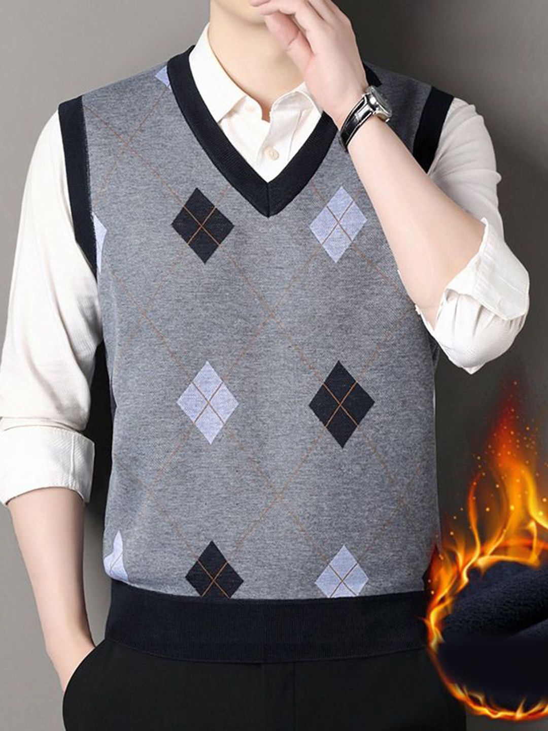 StyleCast x Revolte Men Checked Sweater Vest-picture-23