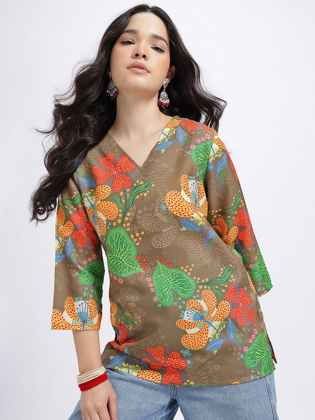Anouk Rustic Floral Printed V-Neck Straight Kurti-picture-37