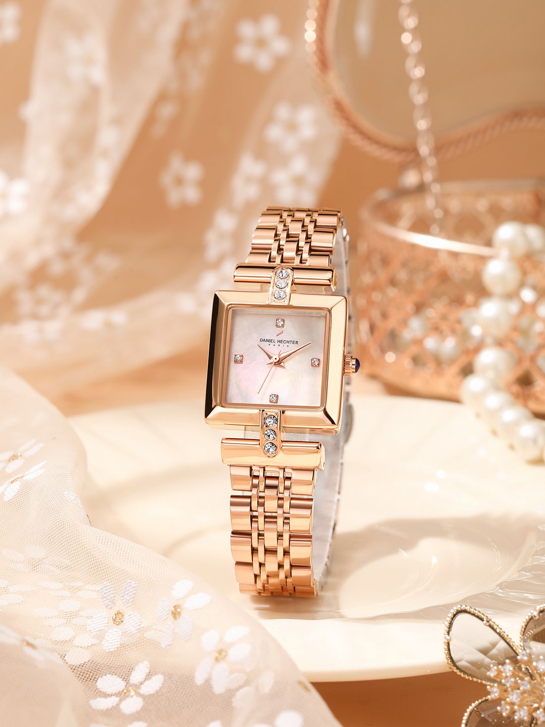 Daniel Hechter Women Bracelet Style Straps Analogue Watch DHW2008-33-picture-24