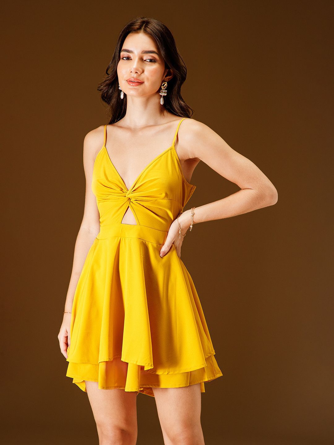 Berrylush Women Solid Shoulder Straps Layered Playsuit-picture-33