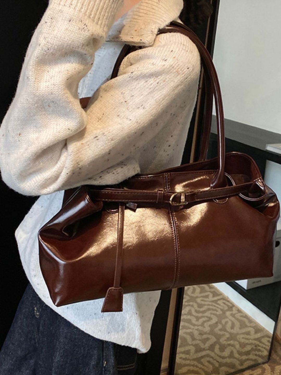 CORSICA Swagger Shoulder Bag-picture-13