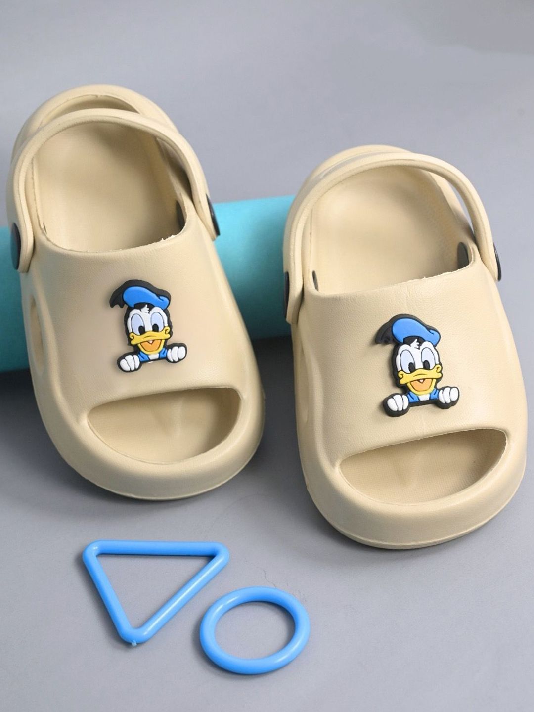 Disney By Yellow Bee Boys Self Design Clogs-picture-37
