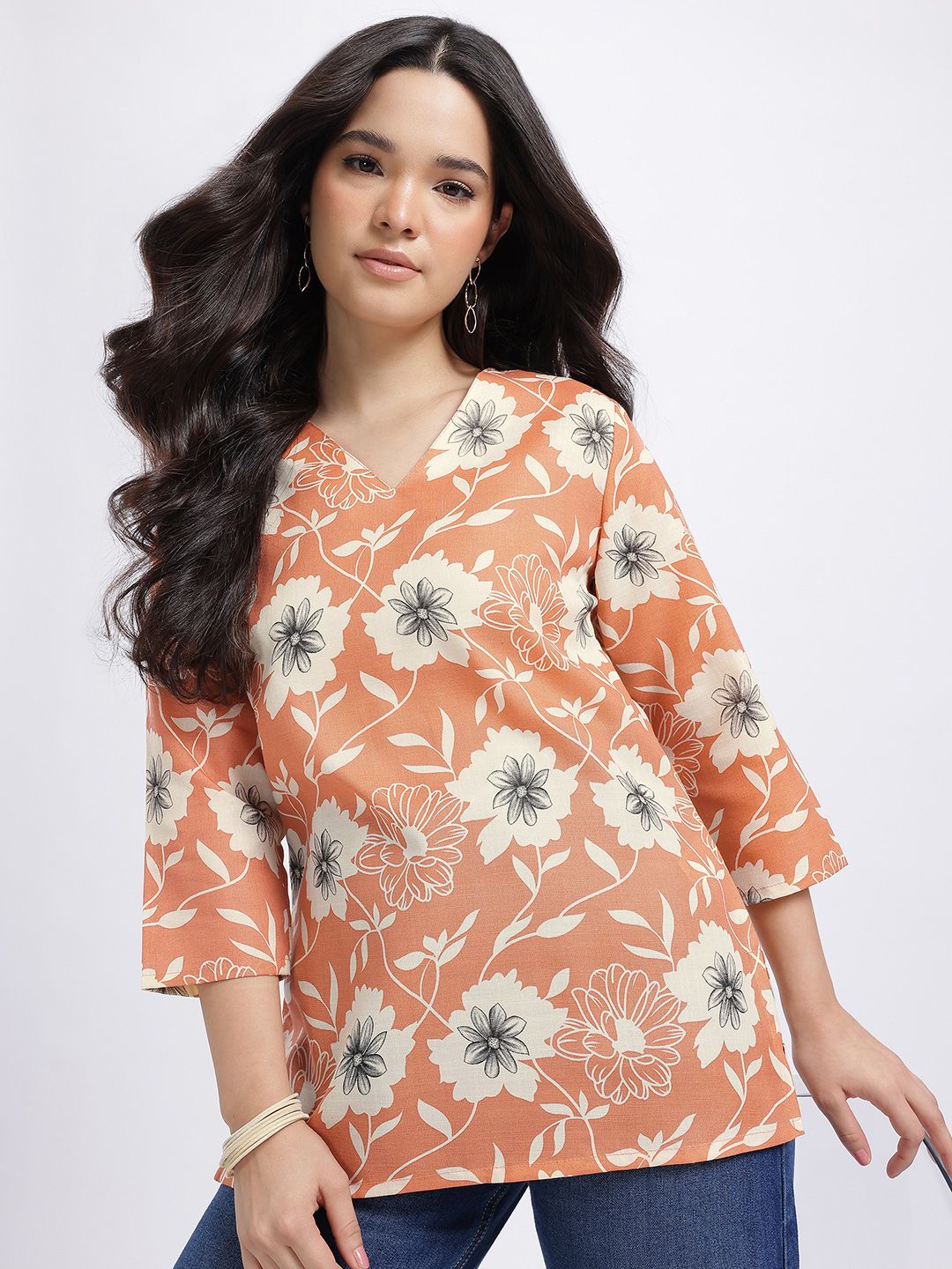 Anouk Rustic Indie Floral Printed V-Neck Kurti-picture-34