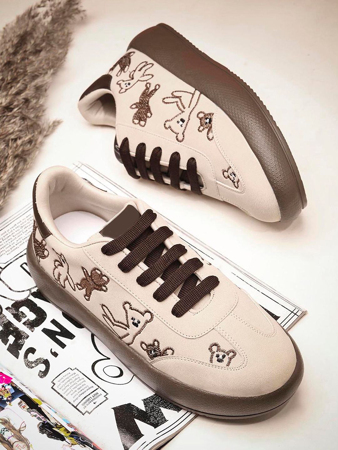 Froh Feet Women Teddy Bear Embroidered Lace Ups Sneakers-image-41