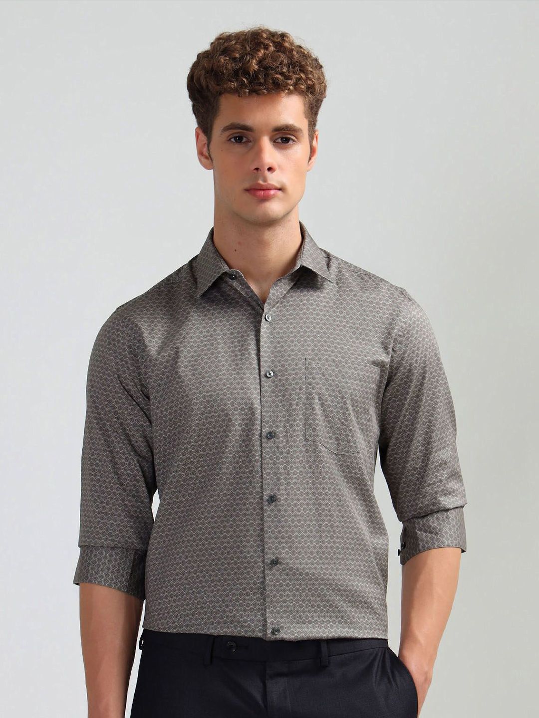 Arrow Men Liberty Classic Fit Geometric Printed Spread Collar Pure Cotton Formal Shirt-picture-18