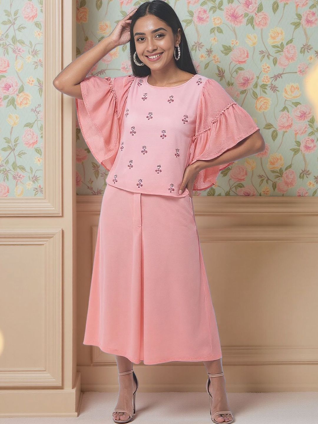 KYVO Ombre Embroidered Round Neck Top With Palazzo-picture-15