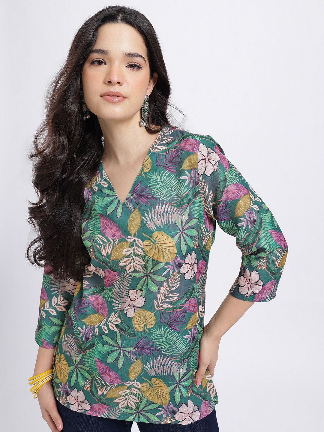 Anouk Rustic Floral Printed V-Neck Straight Kurti-picture-36
