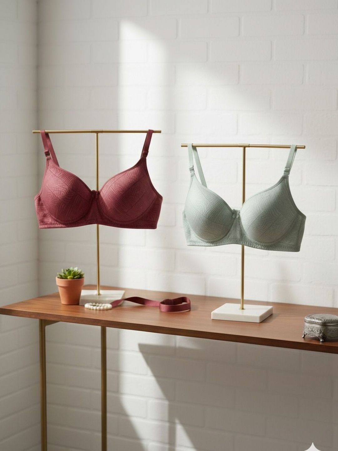 Calcados Bra Full Coverage Lightly Padded-picture-56