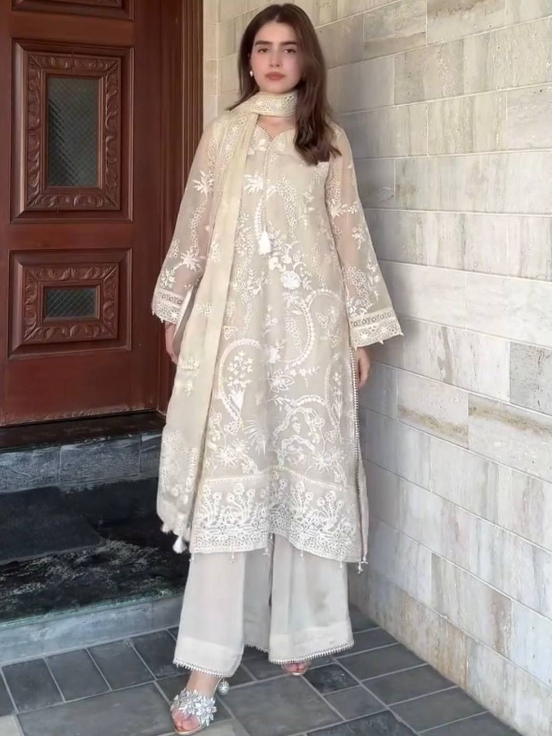 Gownwala Embroidered Pure Georgette Blend Kurti-picture-30