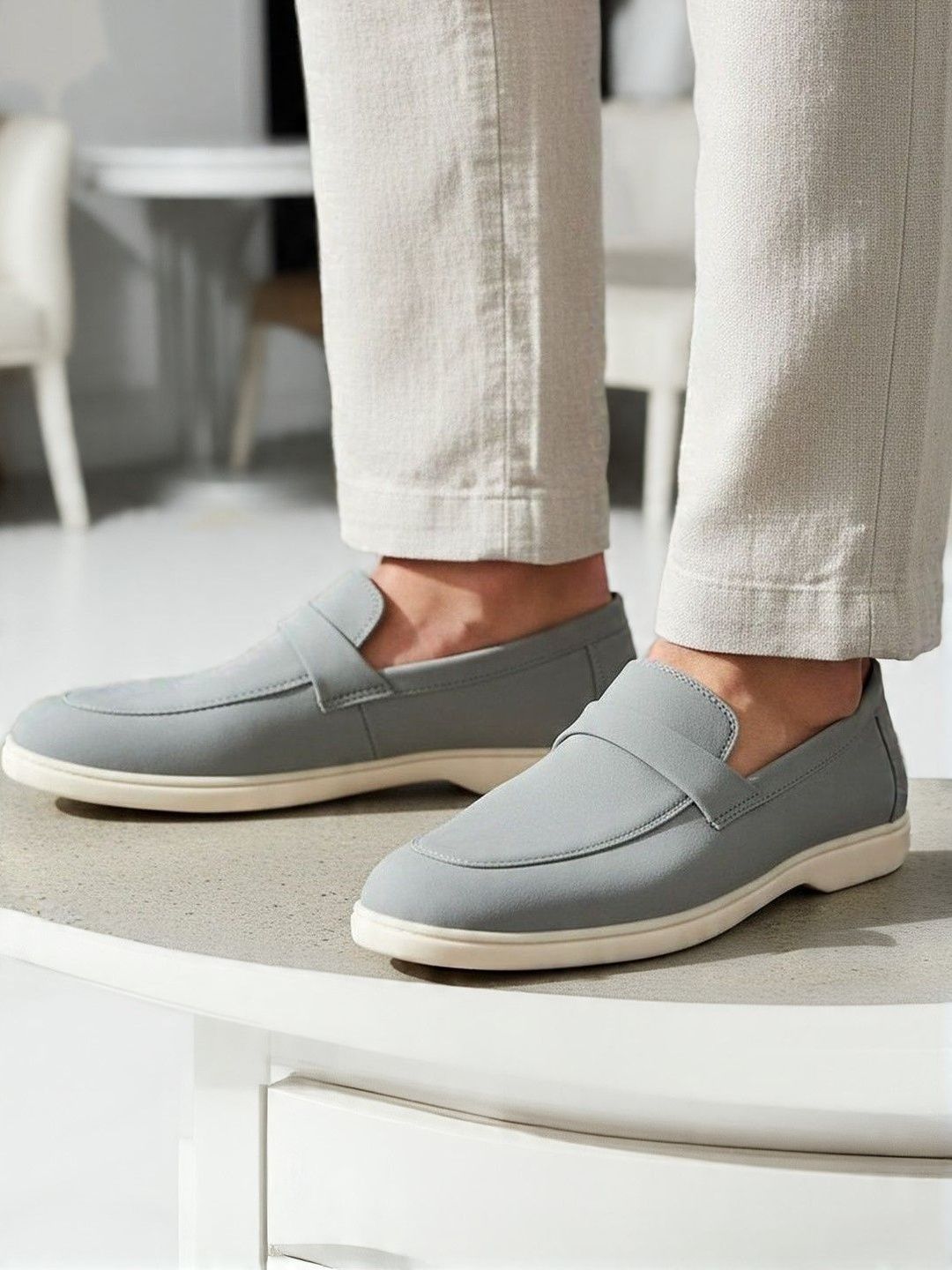 The Roadster Lifestyle Co Men Round Toe Loafers Casual Shoes-picture-18