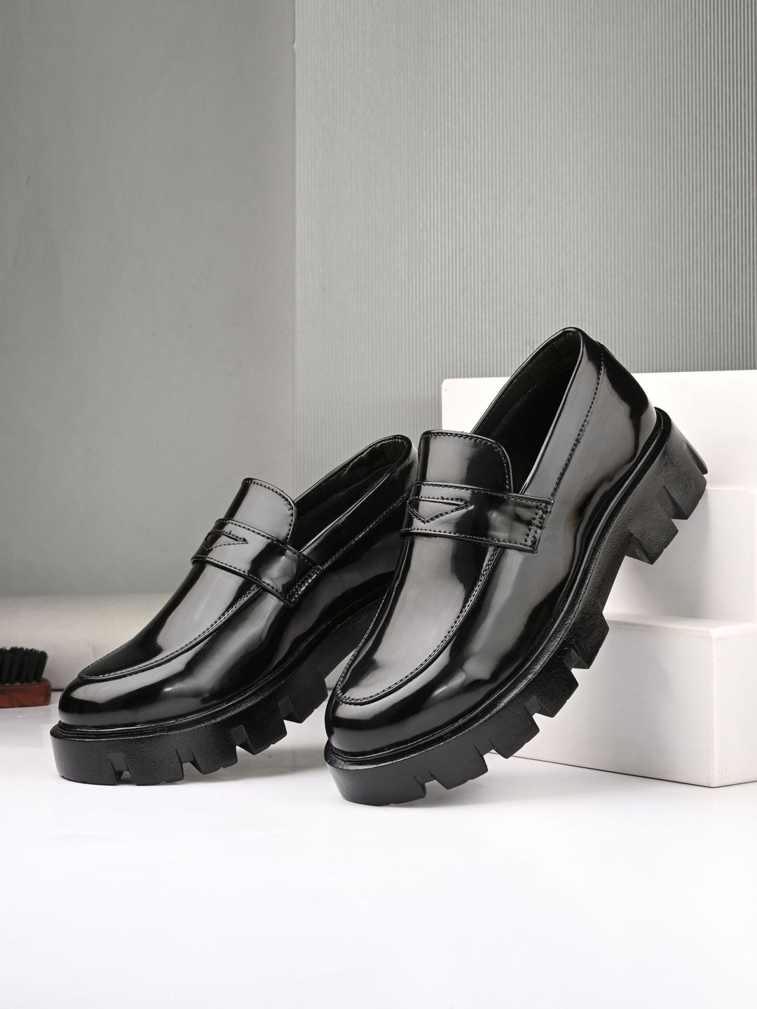 Hirels Men Round Toe Slip-On Formal Chunky Loafers-picture-28