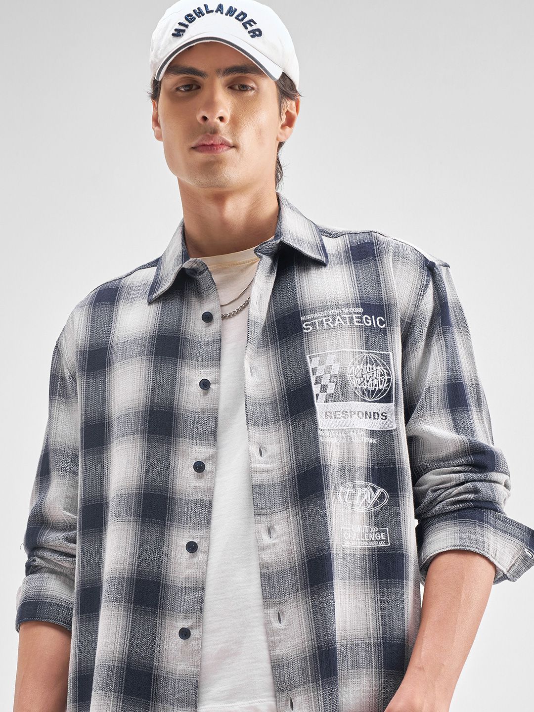 HIGHLANDER Men Checked Casual Shirt-picture-23