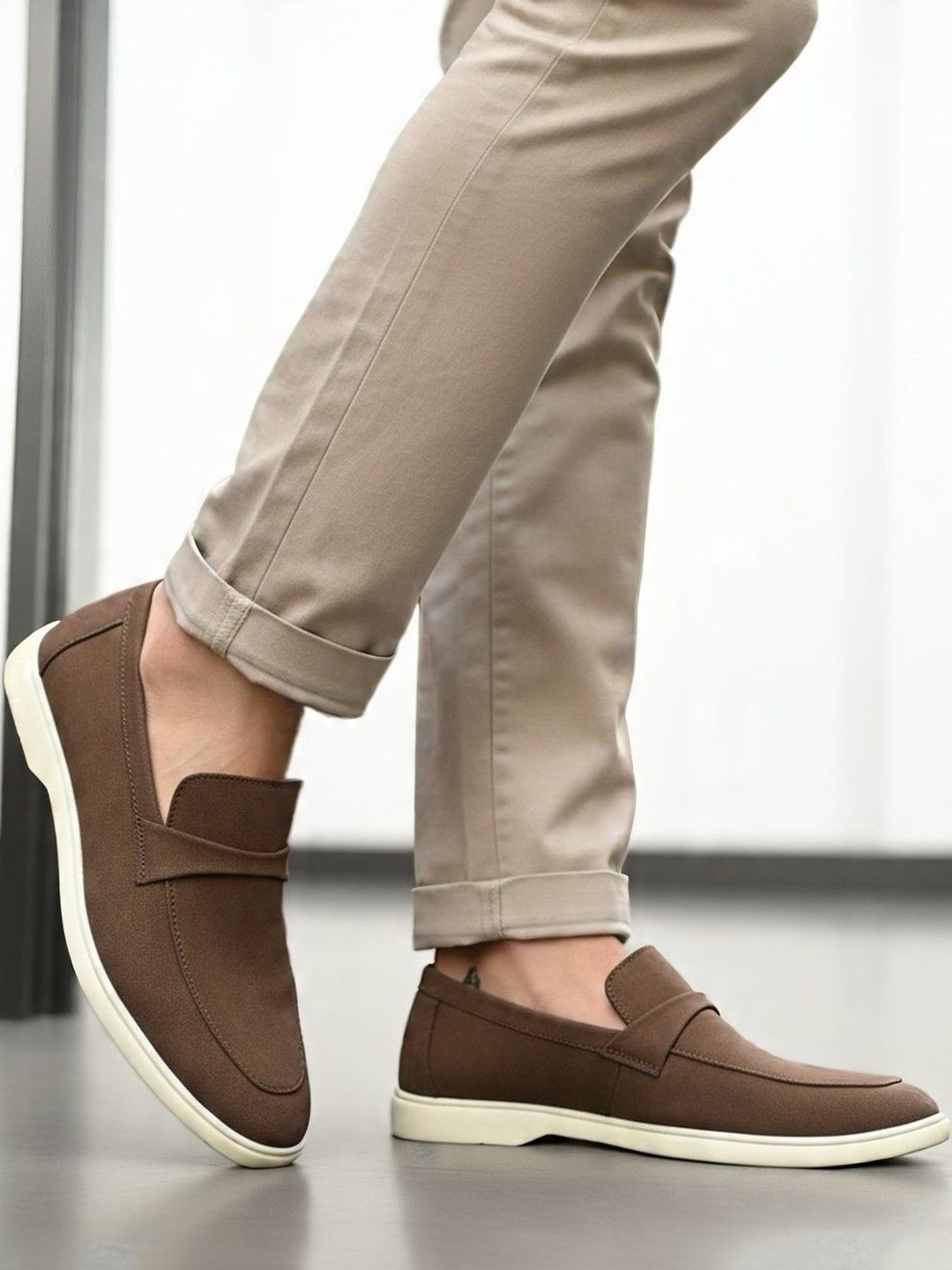 The Roadster Lifestyle Co Men Round Toe Loafers Casual Shoes-picture-26