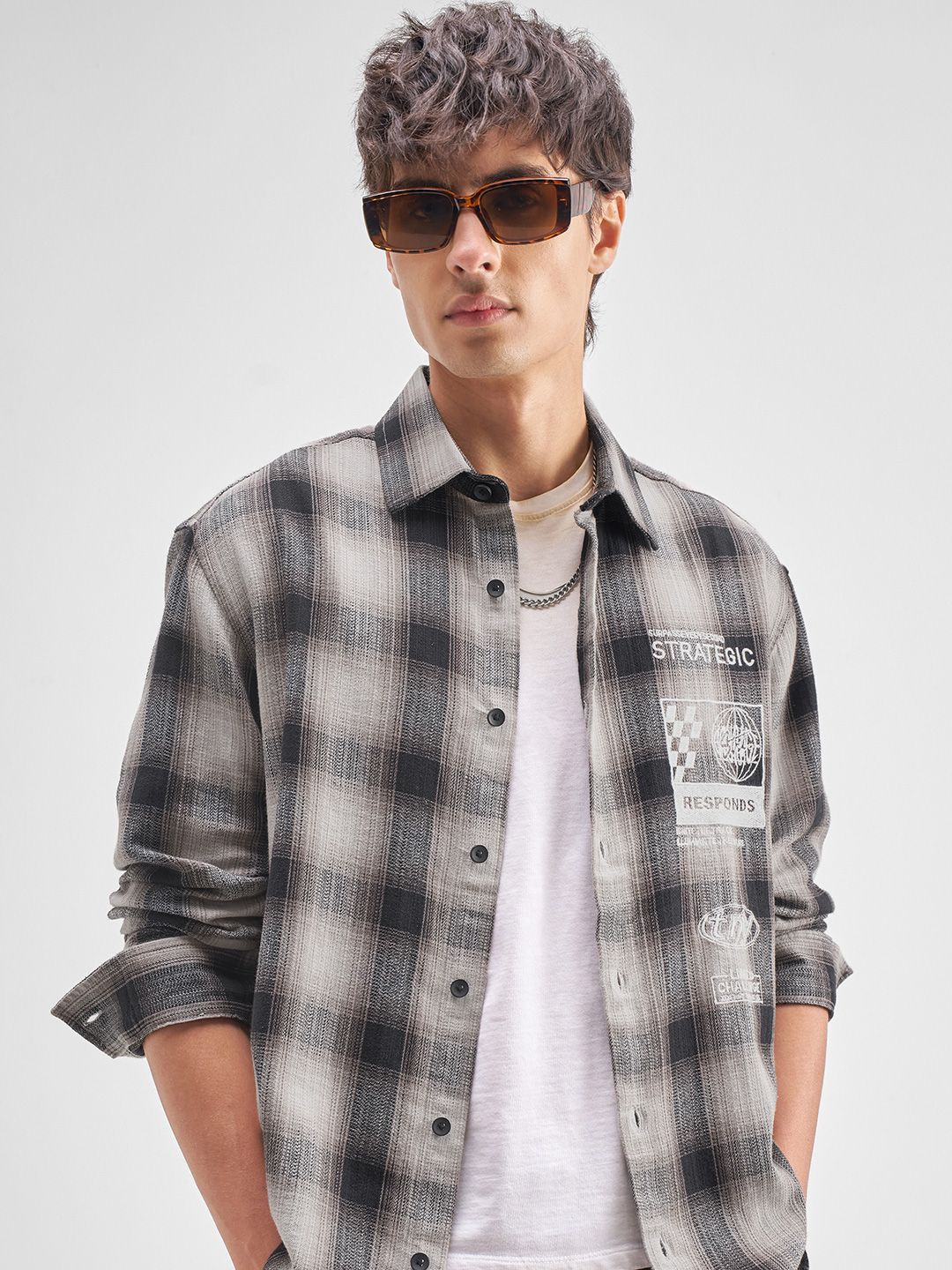HIGHLANDER Men Checked Casual Shirt-image-13