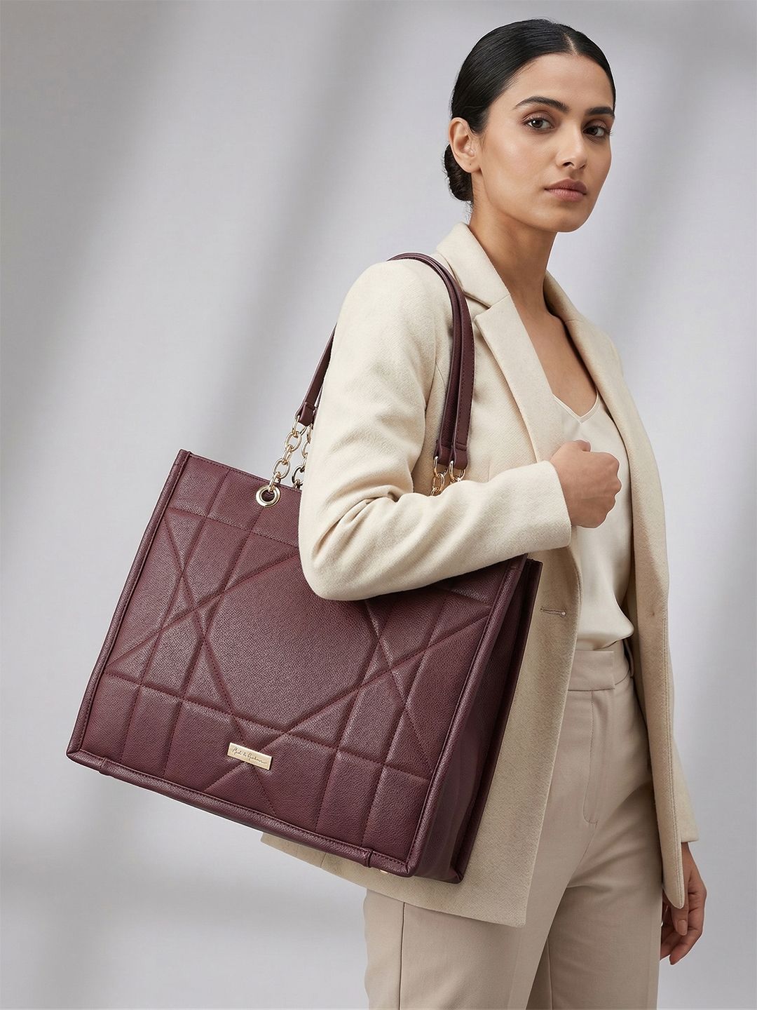 Mast & Harbour Textured Structured Shoulder Bag-picture-19