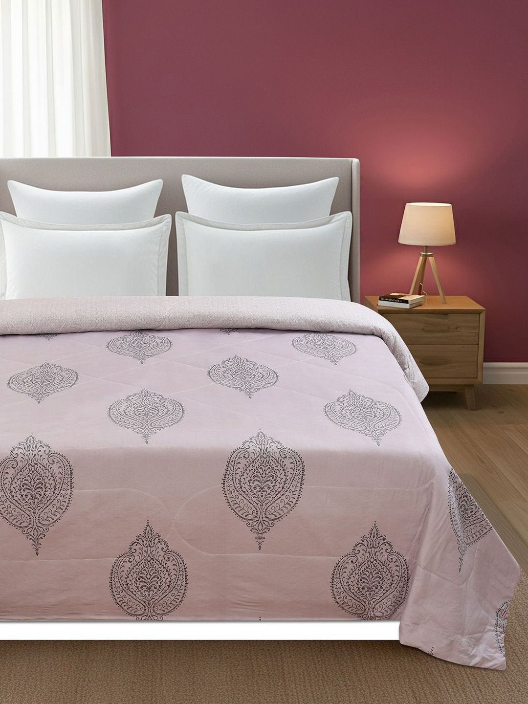 Florida Lavender & Lavender Ethnic Motifs AC Room 150 GSM Comforter-picture-0