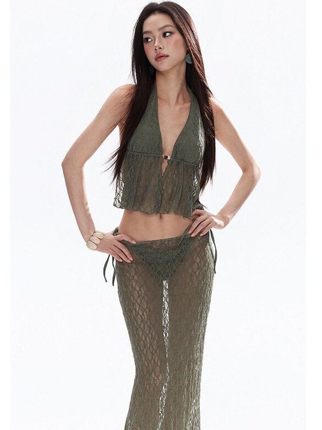 Suo Embroidered Halter Neck Bralette Crop Top view 1