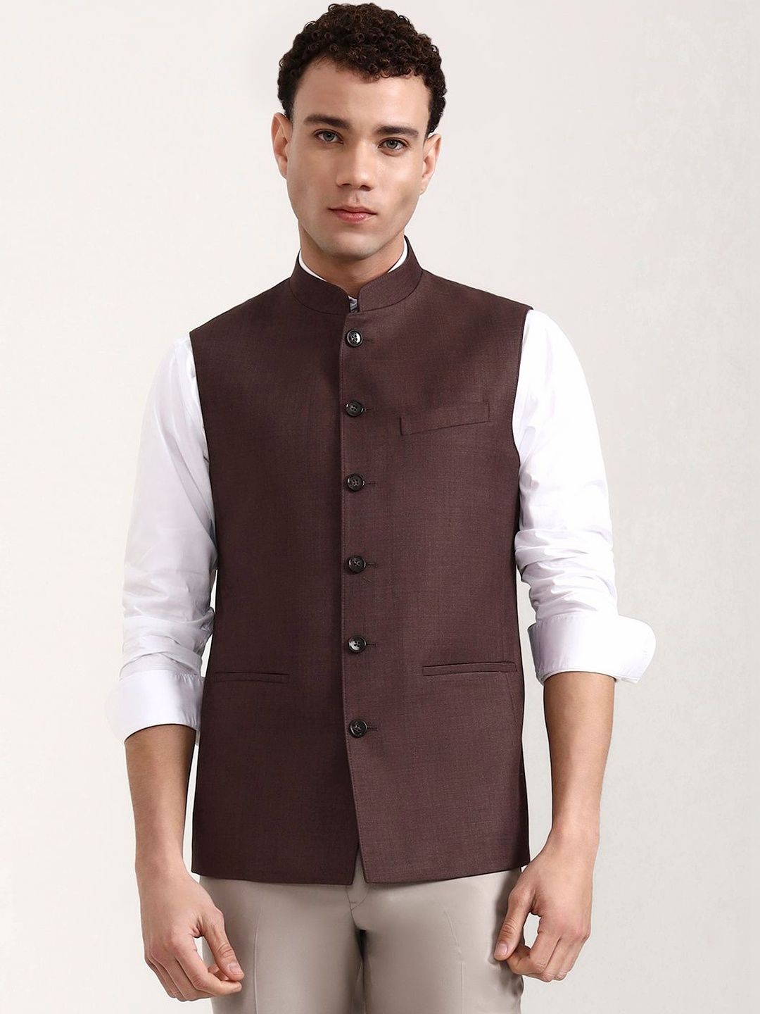 JADE BLUE Men Mandarin Collar Nehru Jackets-image-22