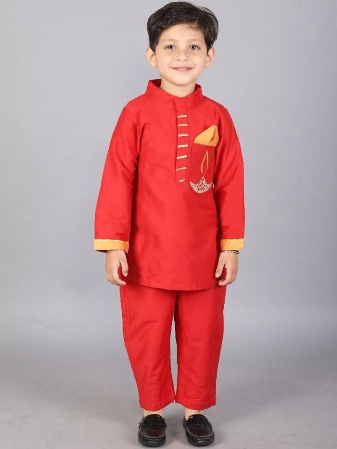 The Little Tales Boys Embroidered Mandarin Collar Sherwani-picture-22