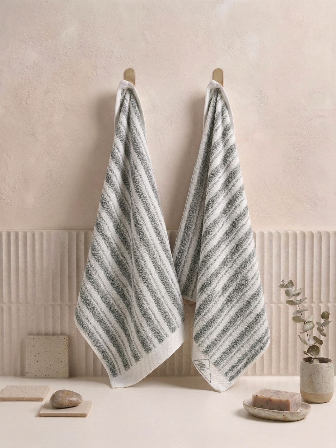 Monte Carlo 2-Pcs Green & White Striped Pure Cotton 500 GSM Hand Towels-picture-32