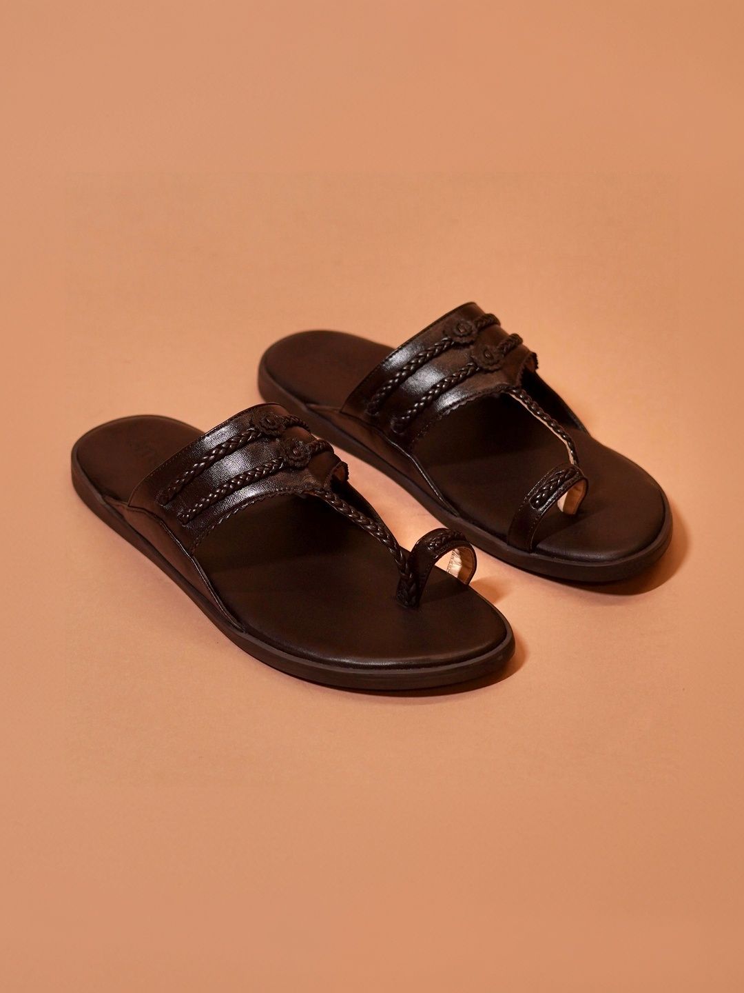 dmodot Men Leather Lightweight Perforations Comfort Sandals-image-5