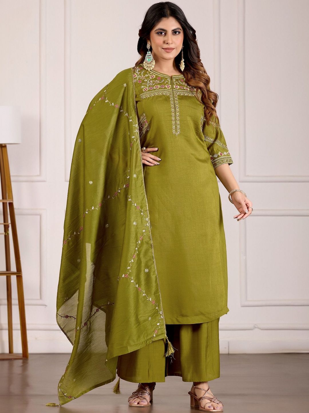 Gownwala Floral Embroidered Thread Work Chanderi Cotton Thread Work Kurti-image-43