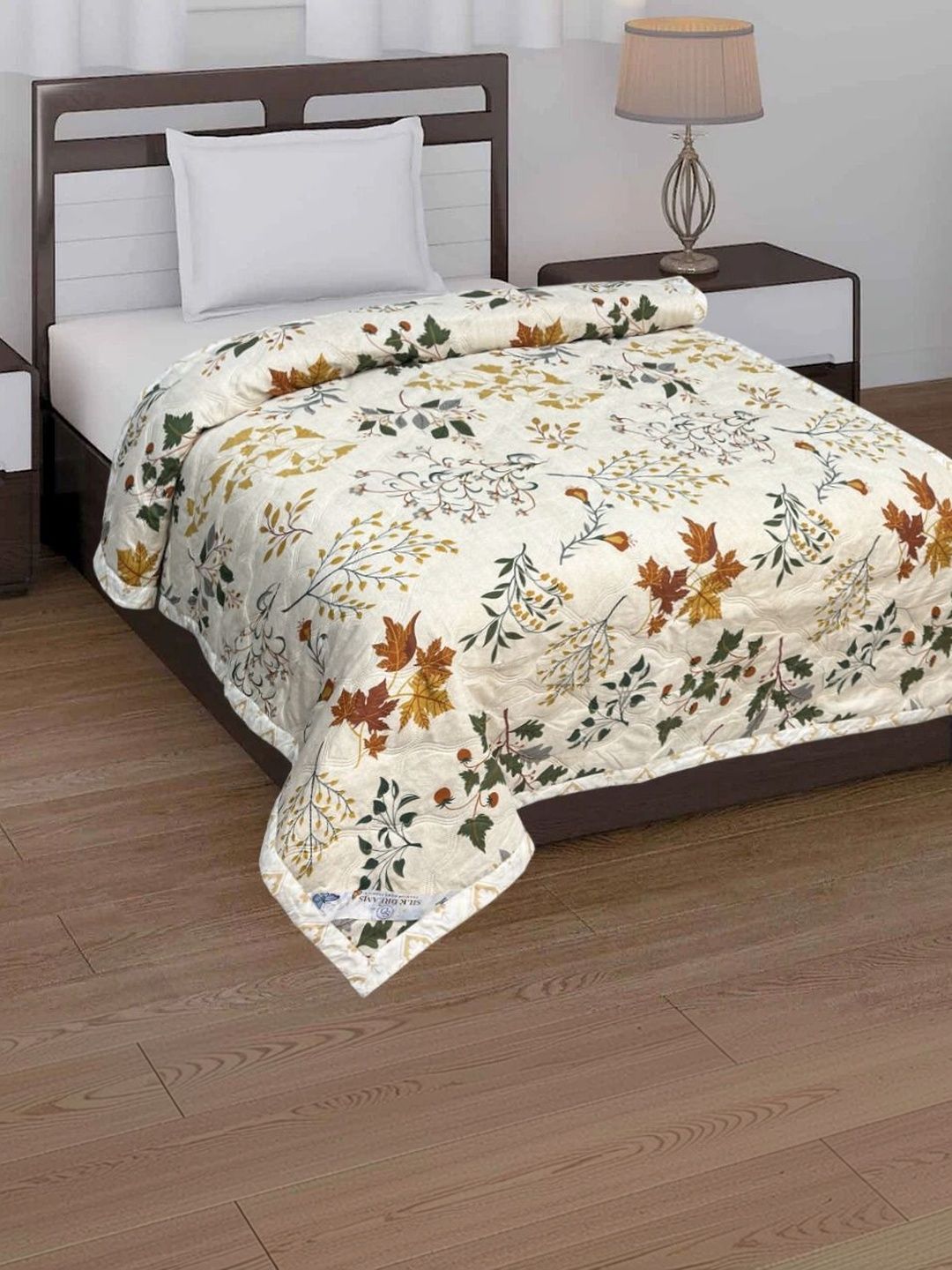 Supreme Home Collective Beige & White Floral Microfiber AC Room 300 GSM Blanket-picture-2