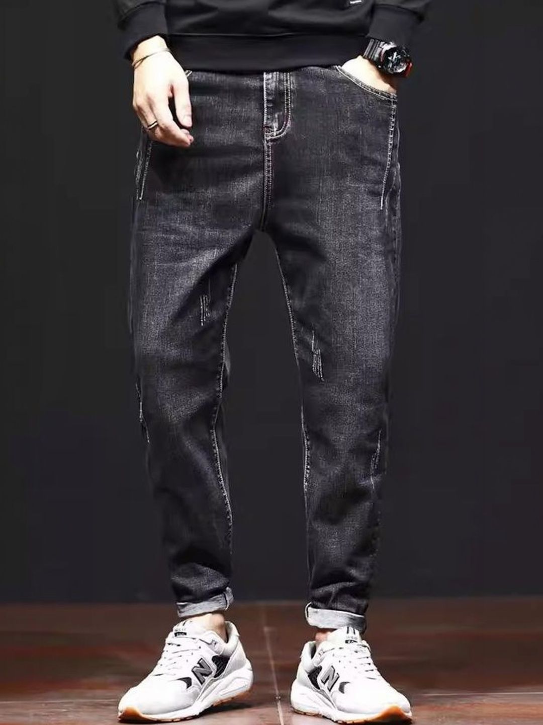 StyleCast x Revolte Men Jogger Mid-Rise Mildly Distressed Light Fade Stretchable Jeans-picture-40