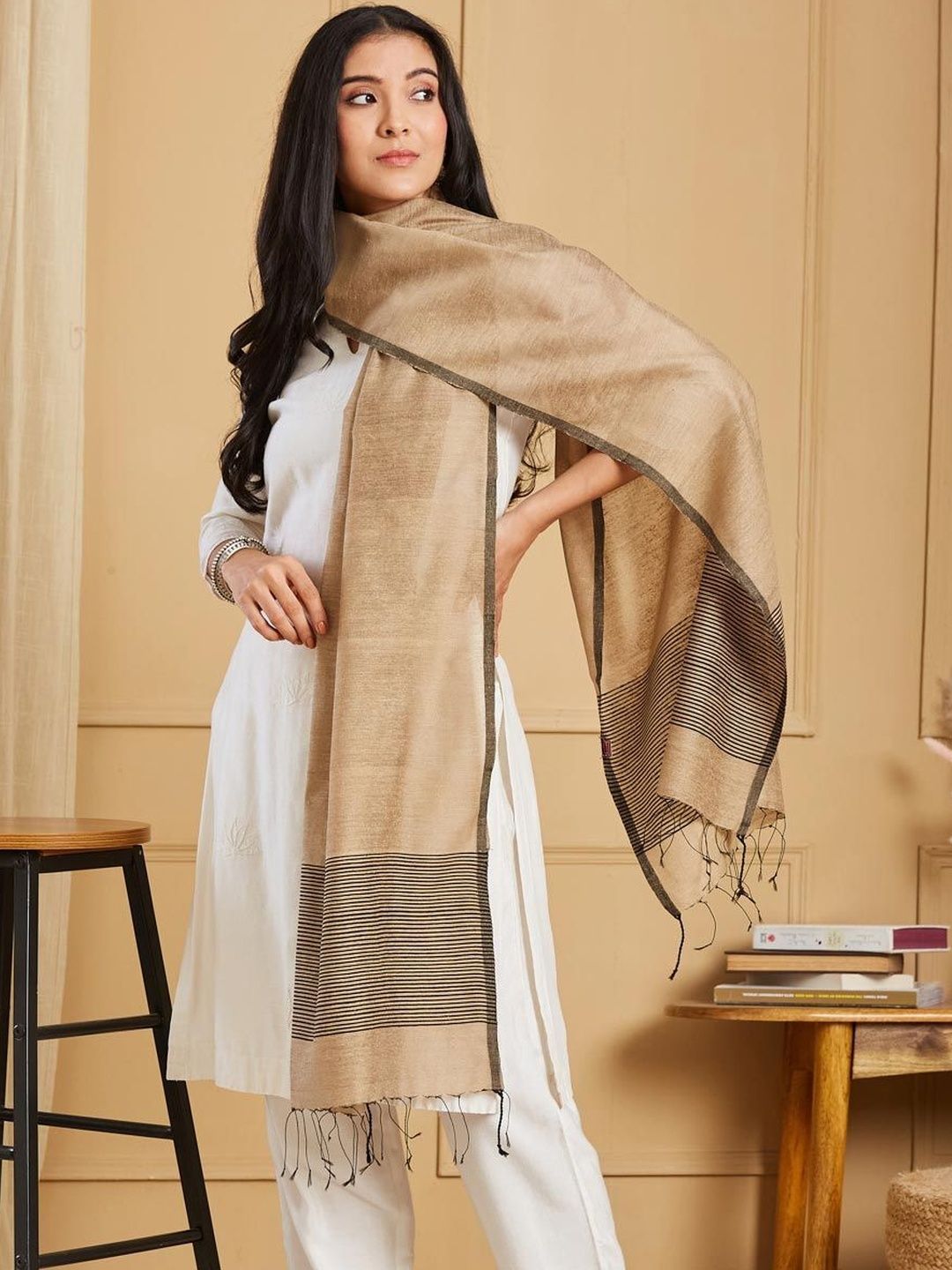 Fabindia Men Woven Design Stole-picture-36