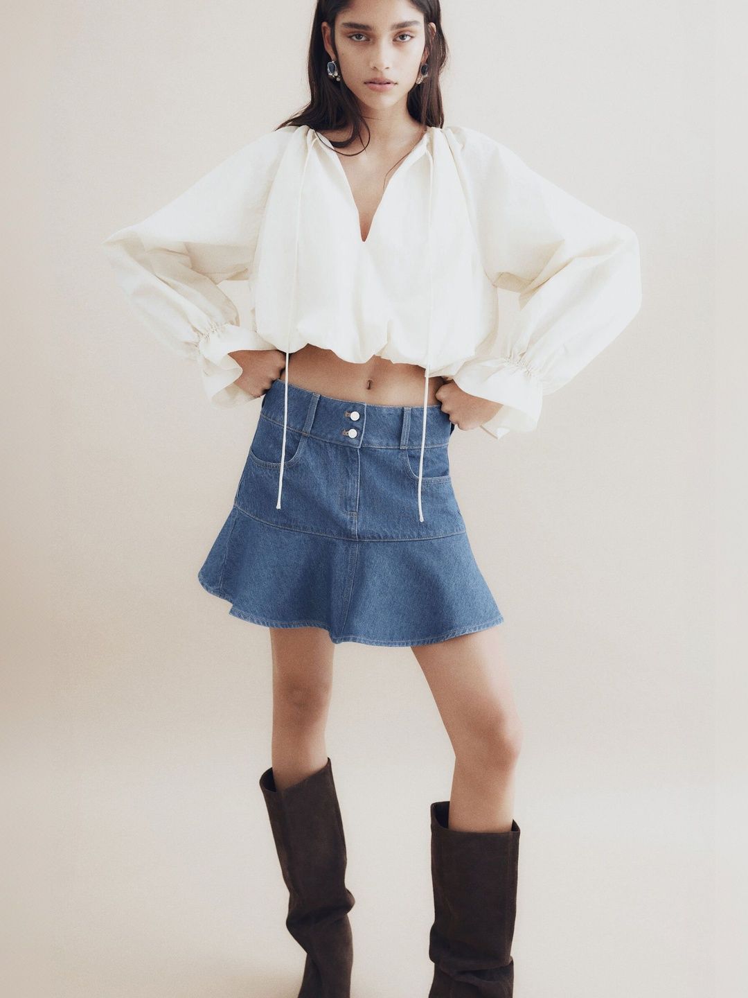 H&M Flounced Denim Mini Skirt view 4