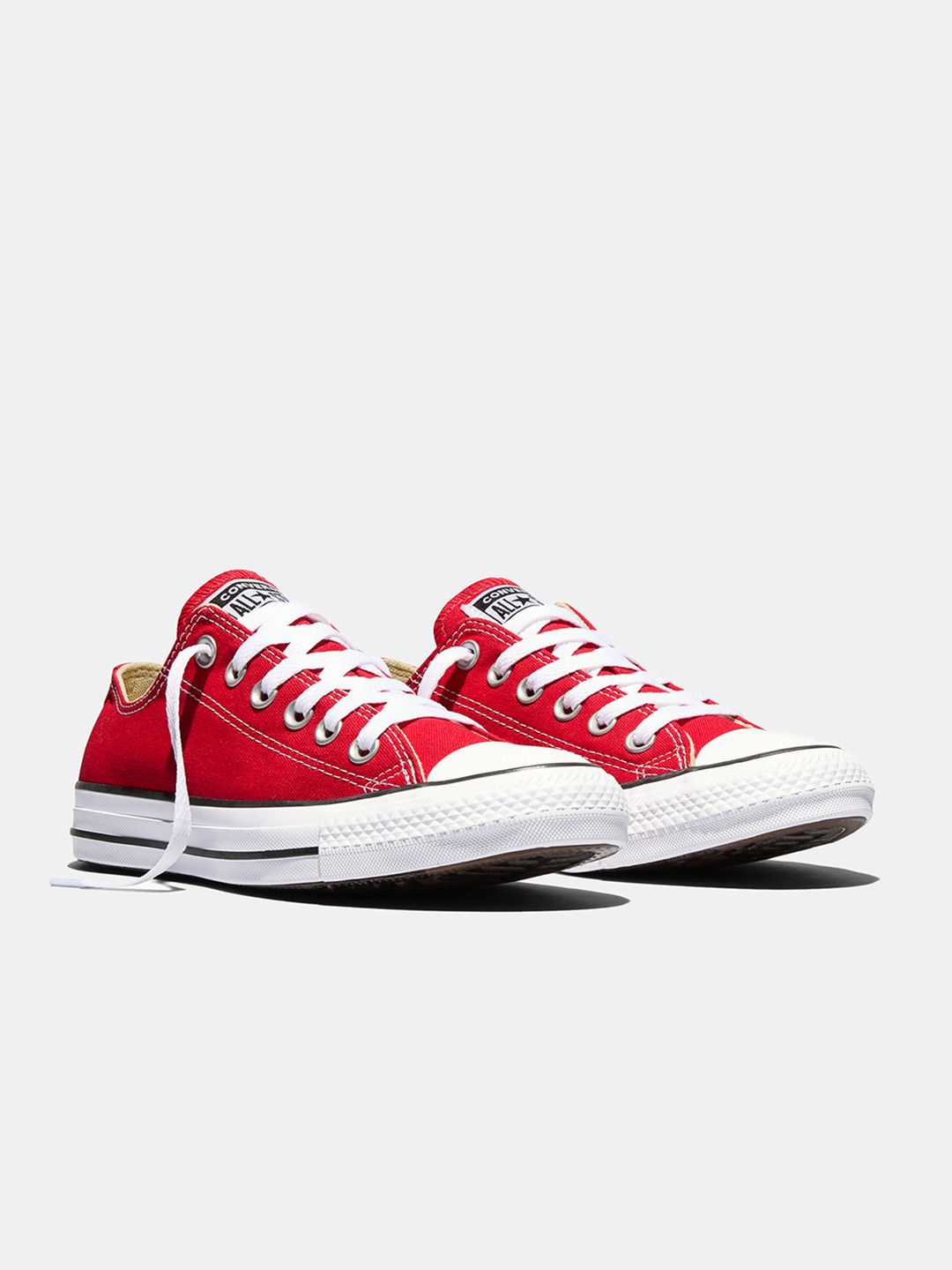 Unisex Chuck Taylor All Star Malden Street Low-Top Canvas Sneakers