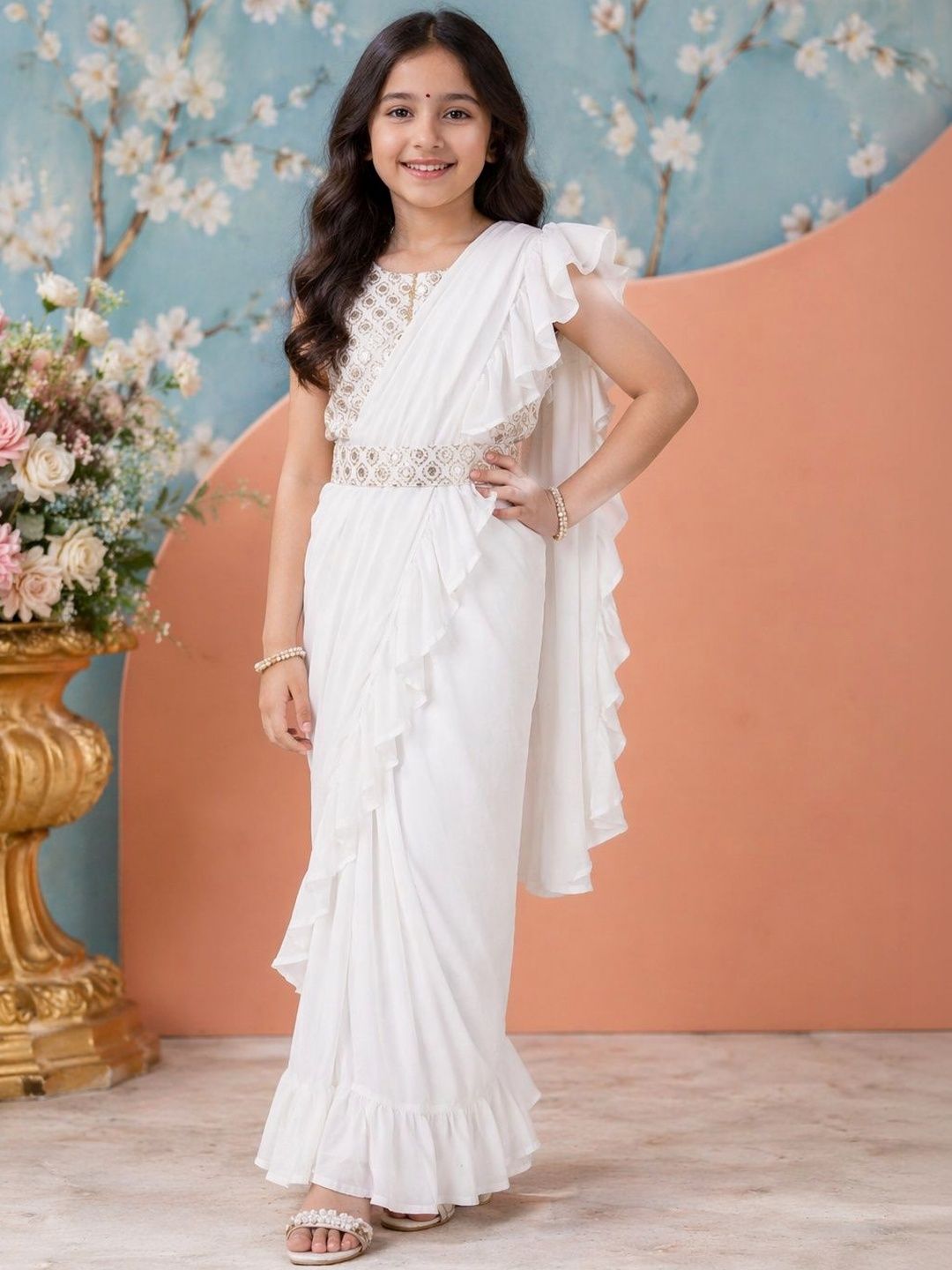 KALINI Sequinned Pure Georgette Banarasi Saree-picture-22