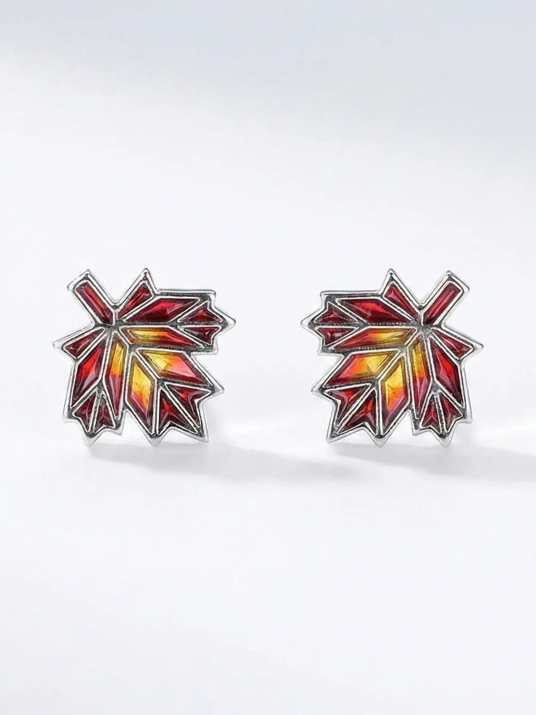 StyleCast x Revolte Men Stainless Steel Leaf Shaped Studs-picture-15