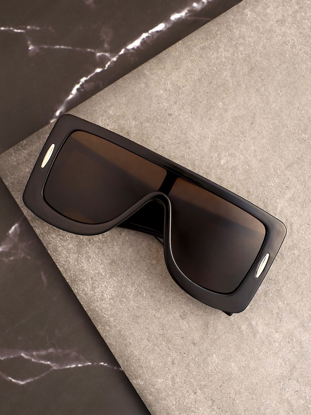 French Accent Men Brown Lens & Black Oversized Sunglasses with-image-16
