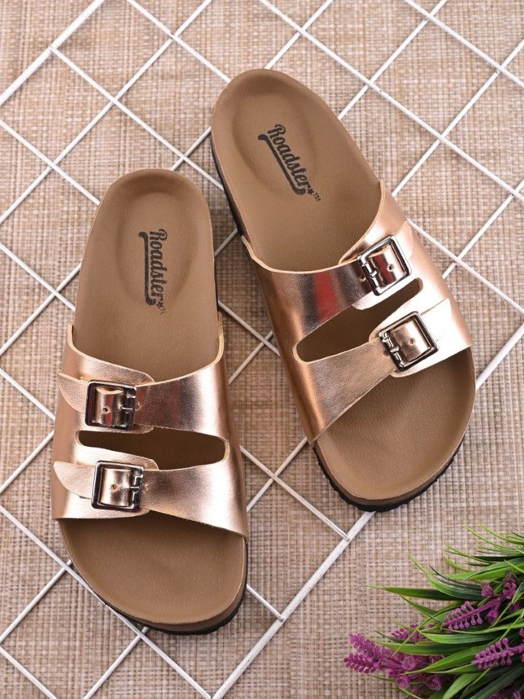 The Roadster Lifestyle Co Women Round Toe Slip-On Open Toe Flats-image-25