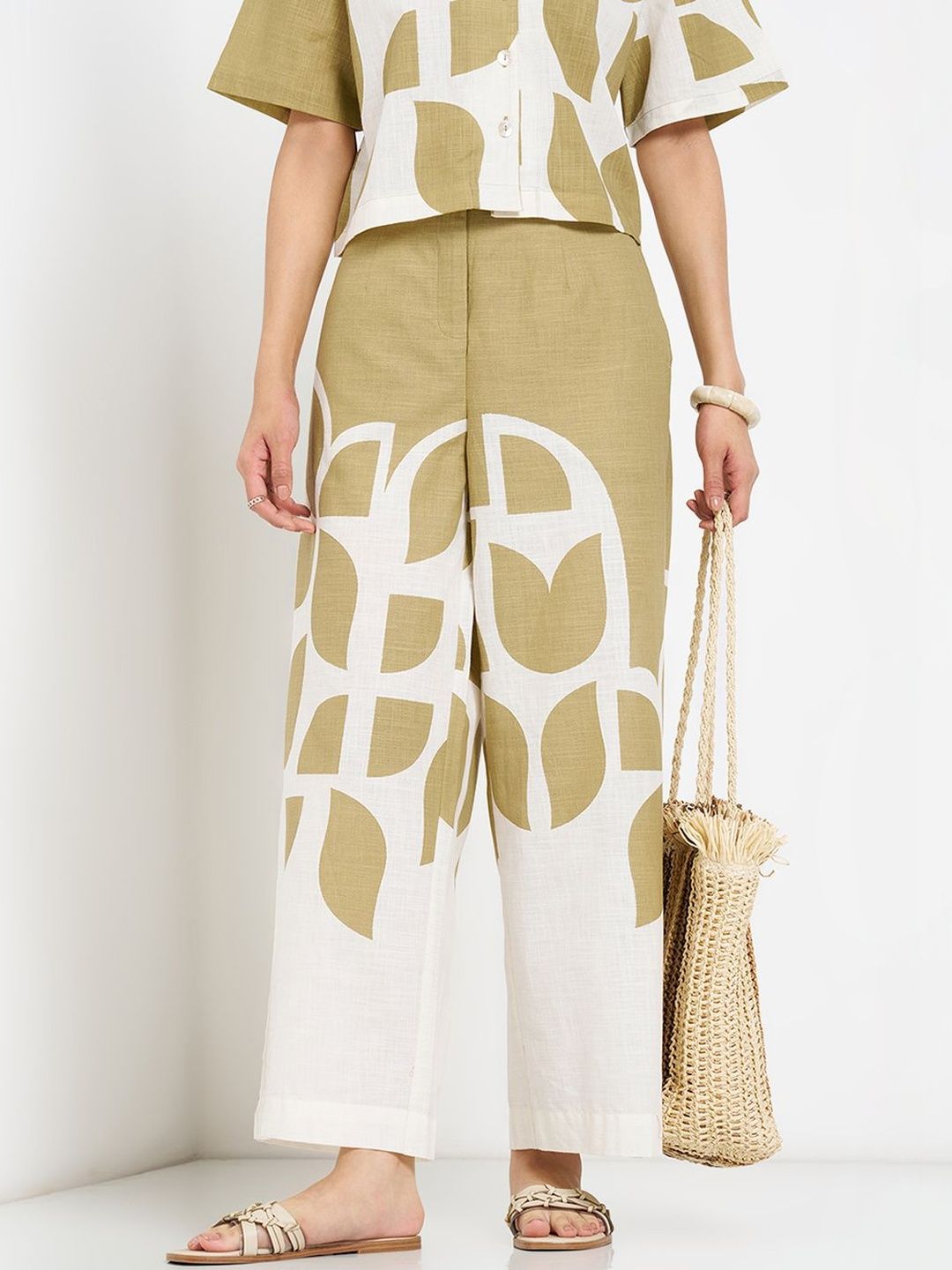 AKKRITI BY PANTALOONS Women Printed Trousers-picture-14