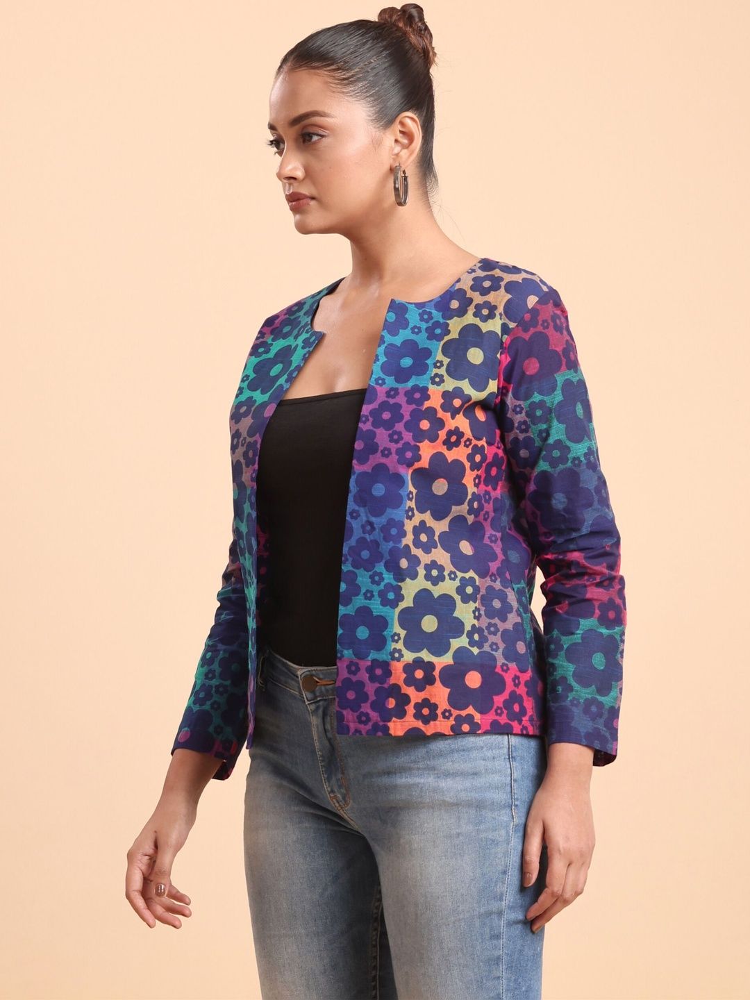 BLOUSON Women Printed Crop Shrug-picture-14