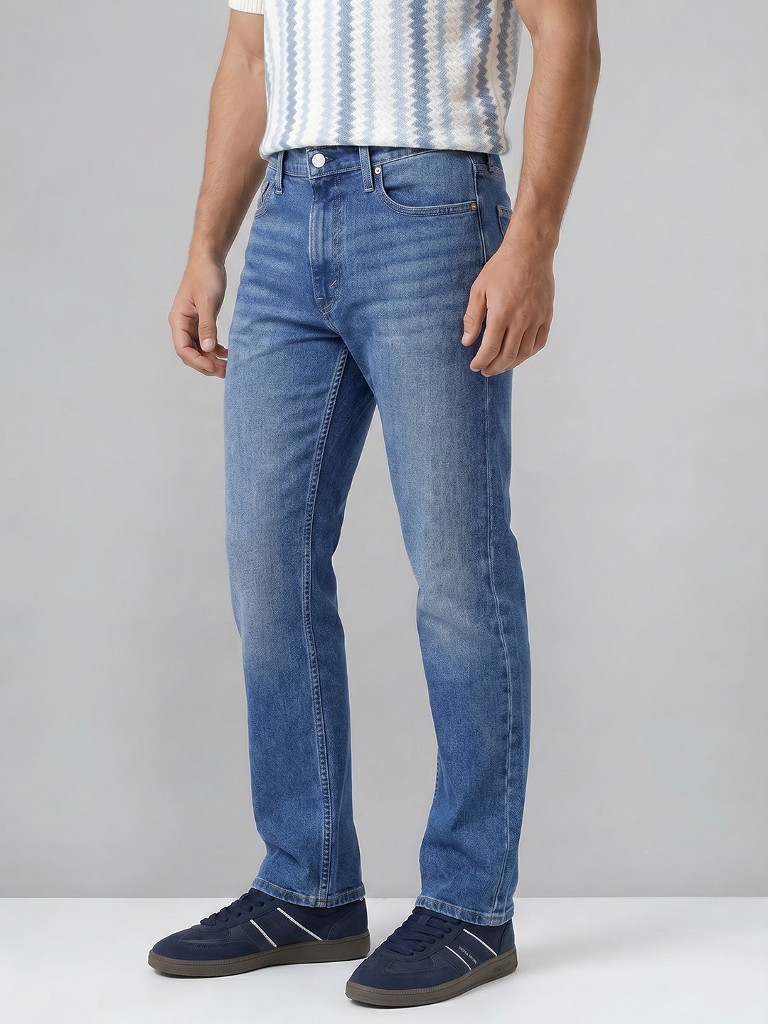 Levis Men 513 Straight Fit Stretchable Jeans-image-10
